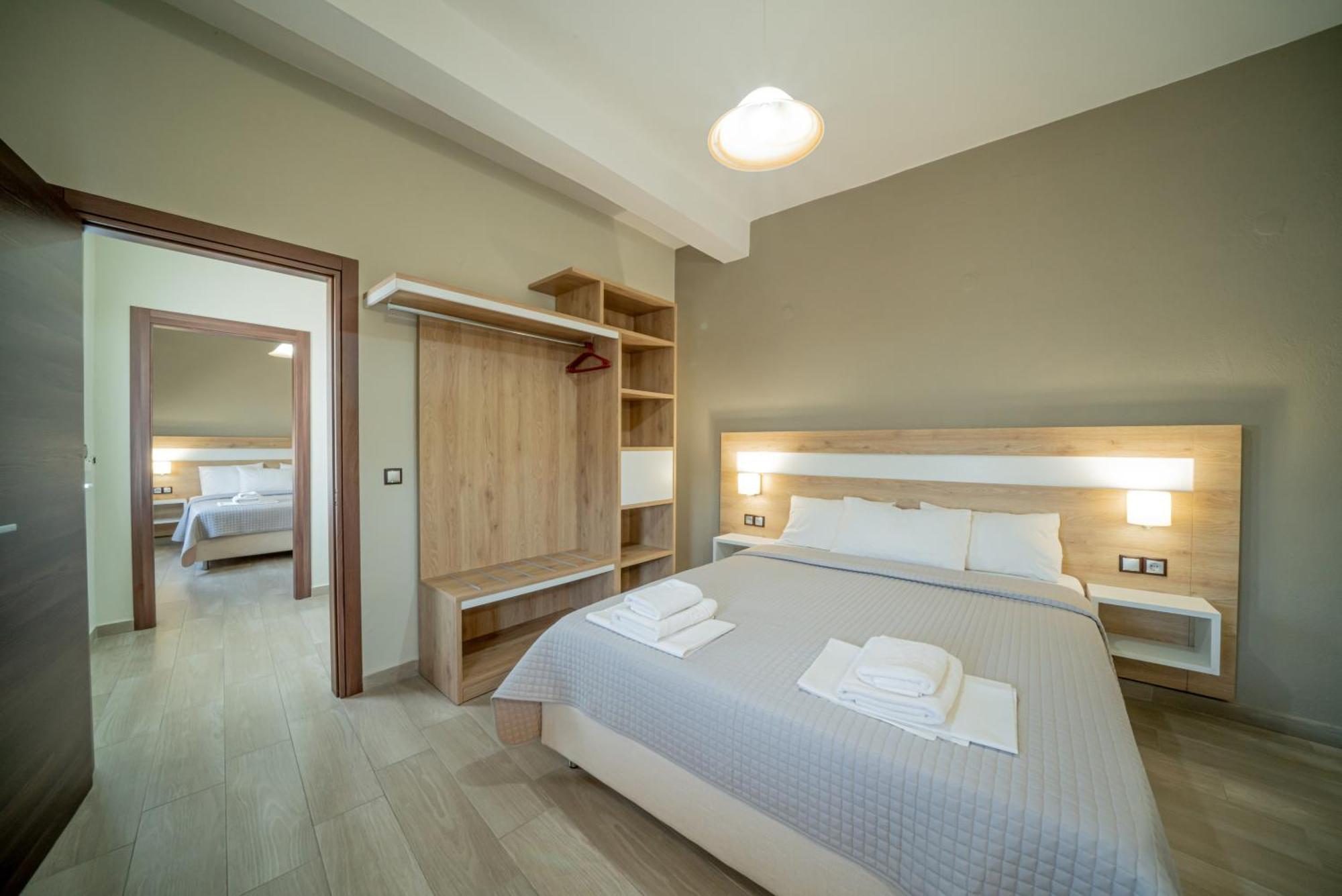 Hotel Olympion Потос Екстериор снимка
